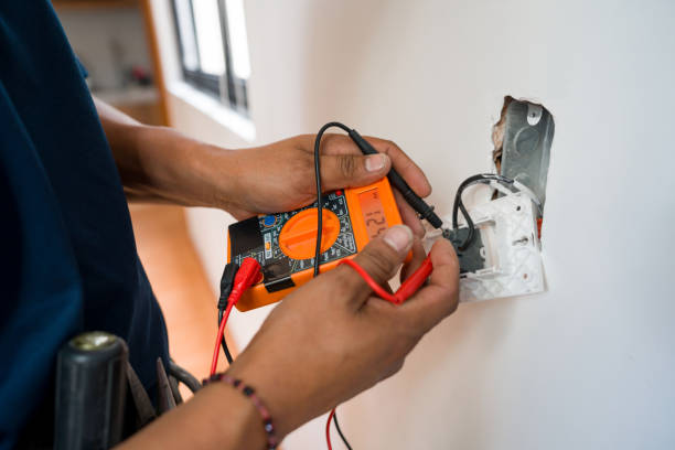 Best Emergency Electrical Repair  in Astor, FL